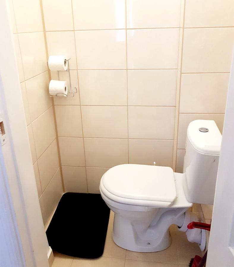 Midsummer House, Cozy And Comfortable Apartments In Рига Екстериор снимка